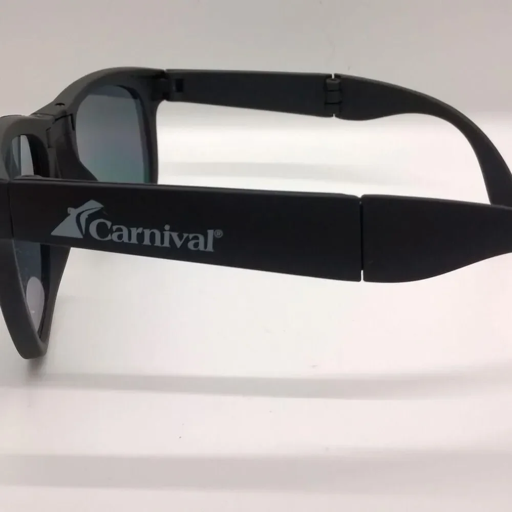 Carnival cruise foldable